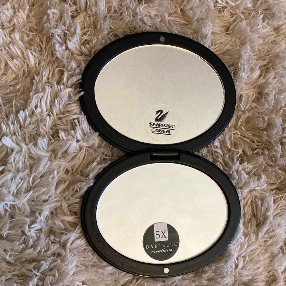 Swarovski Crystal Compact